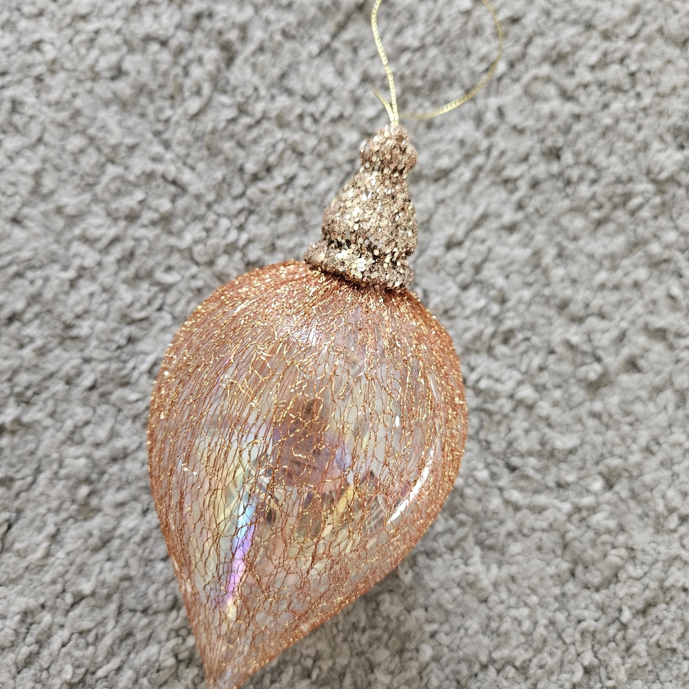 Elegant Gold Holiday Ornament